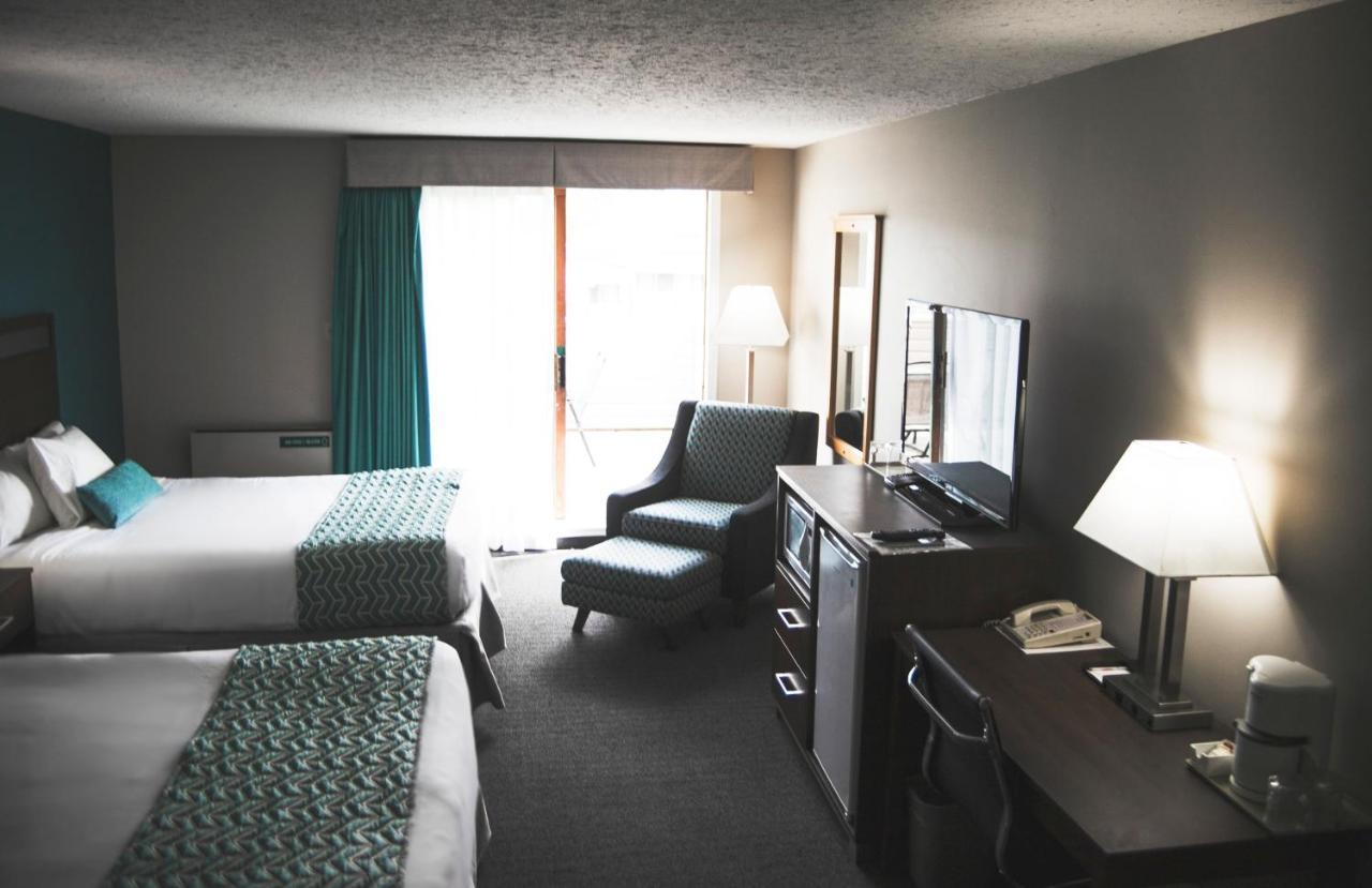 ホテル Ramada By Wyndham クイネル エクステリア 写真