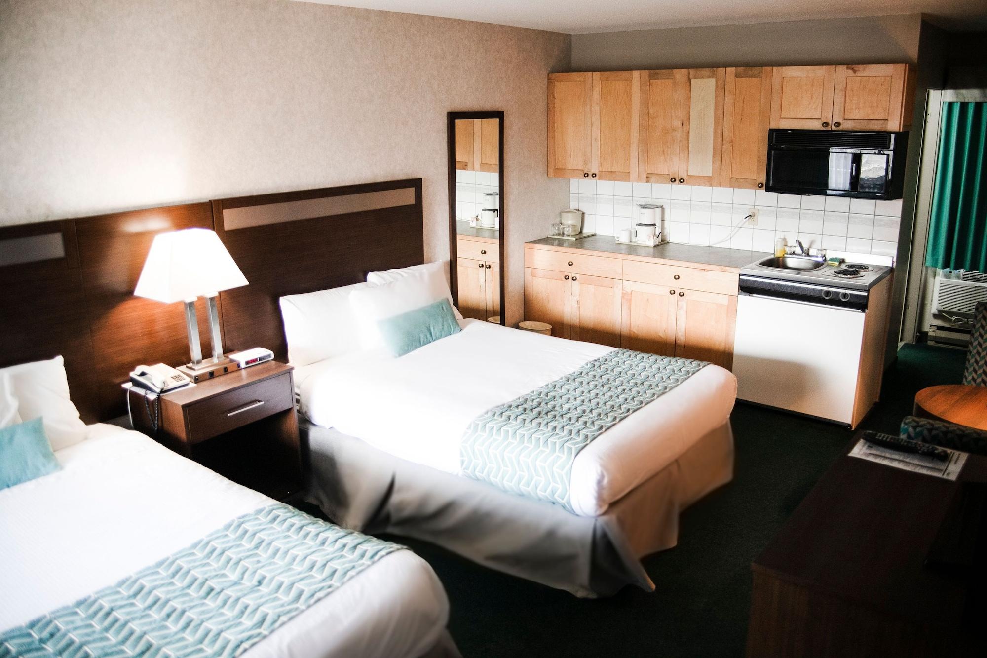 ホテル Ramada By Wyndham クイネル エクステリア 写真